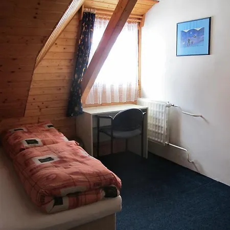U Lakomce Desná