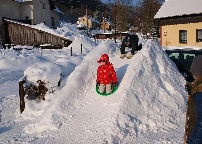 Penzion U Lakomce *